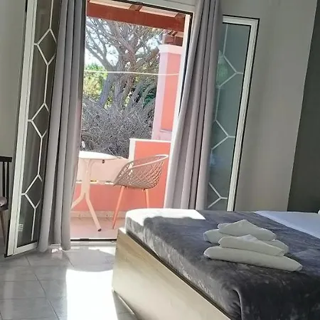 Alonaki Bay Apartmán *