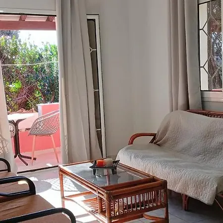 Apartmán Alonaki Bay