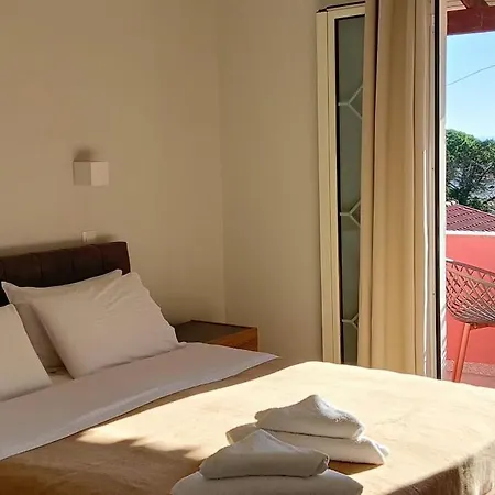 Apartmán Alonaki Bay