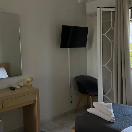 Alonaki Bay Halikounas