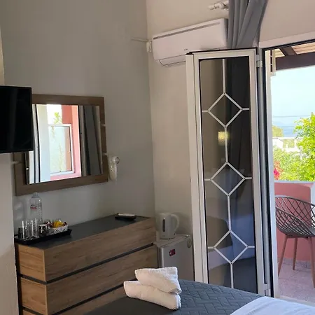 Alonaki Bay Apartmán *