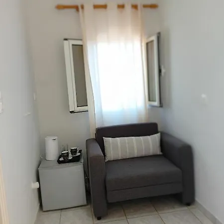 Alonaki Bay Apartment *