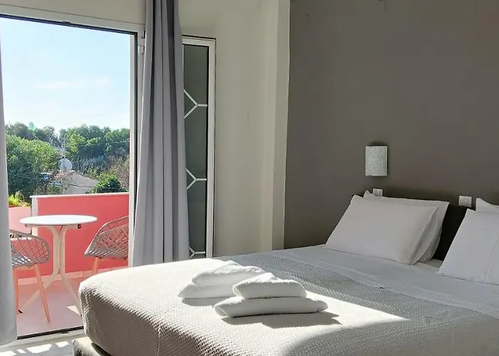 Alonaki Bay * Halikounas